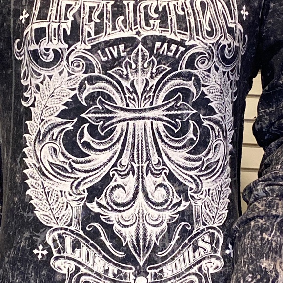 Affliction Distressed Acid-Wash-Look Slashed Long Sleeve Tee Shirt Sz Medium VGC - Picture 8 of 10